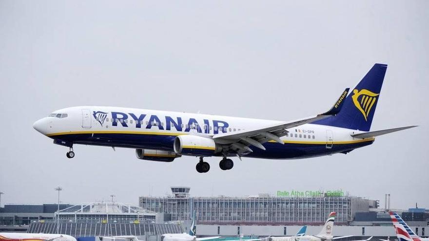 Sindicatos y Ryanair siguen sin acercar posturas y ven inevitable la huelga