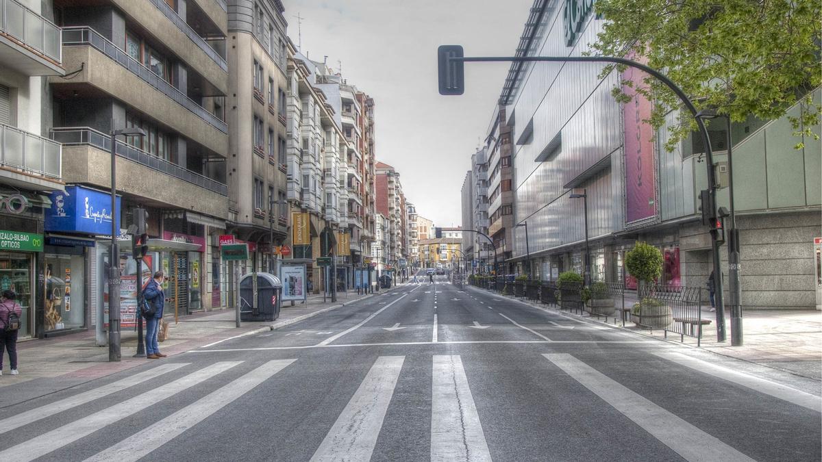 La calle Paz completamente vacía durante el confinamiento