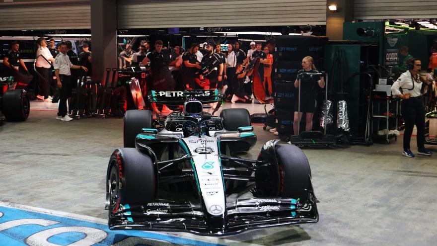 Russell logra la pole en Singapur y Piastri bate a Norris