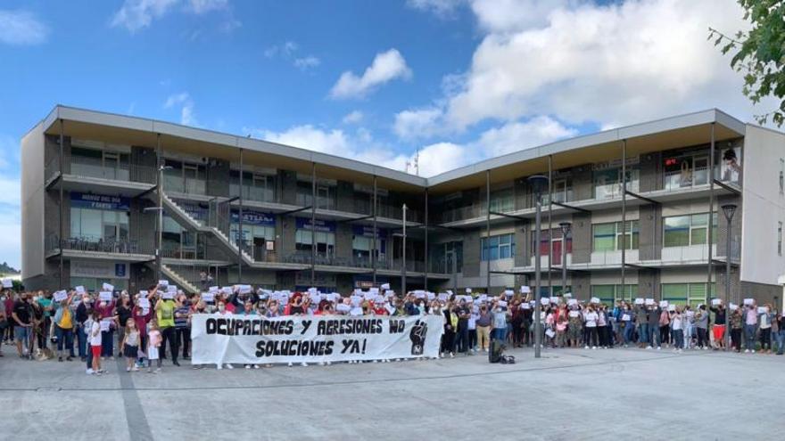 Muskiz da largas a la plataforma contra el incivismo en la localidad