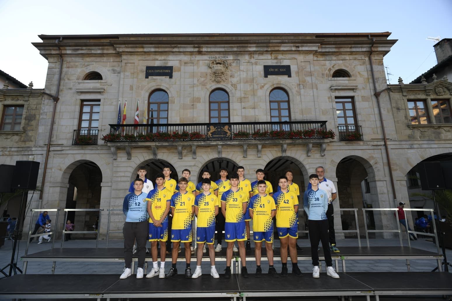 Presentación de los clubes deportivos de Urretxu y Zumarraga