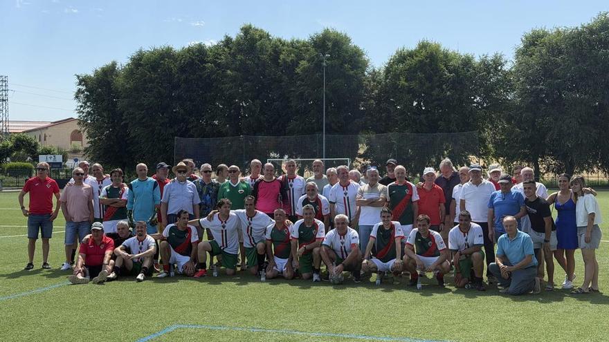 El Lantarón celebra medio siglo de fútbol
