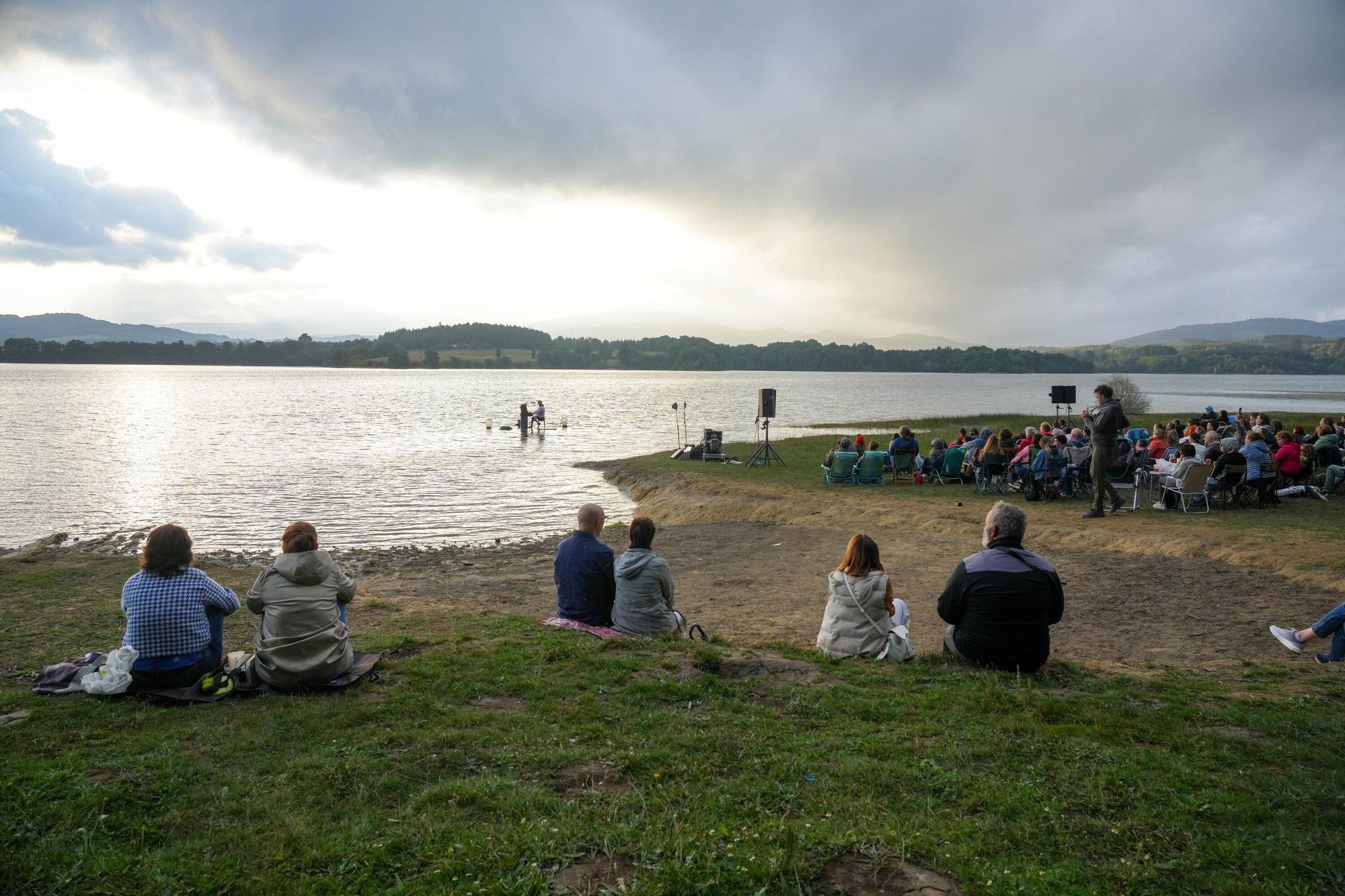 En imágenes: El embalse de Urrunaga disfruta con ‘Caribe Flotante’