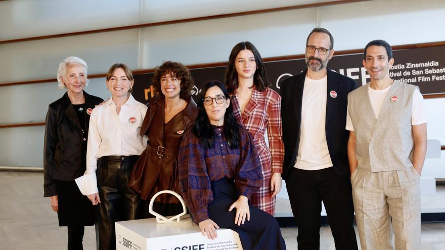 En imágenes, la presentación de &#039;Los domingos&#039; de Alauda Ruiz de Azúa en el Zinemaldia