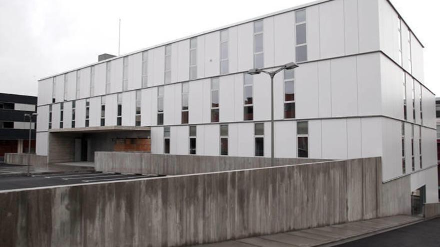 Exterior del Centro de Salud de Sarriguren.