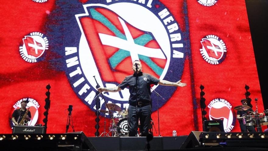 Fermín Muguruza publica el ‘Akelarre Antifascista’ que montó en Madrid