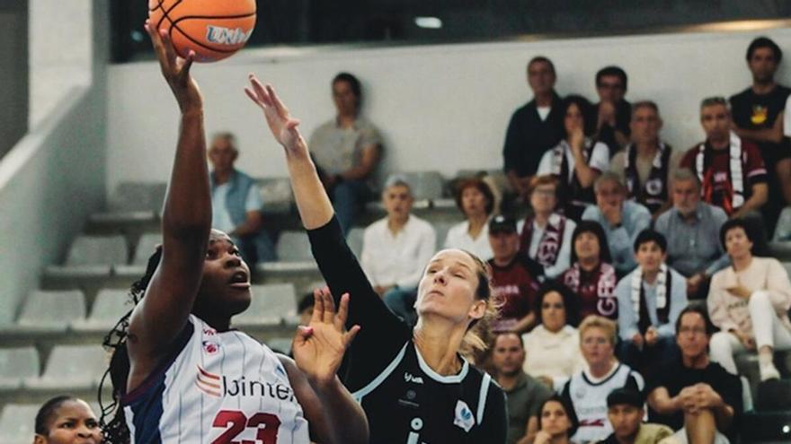 El Lointek Gernika se abona a la agonía para rozar la permanencia