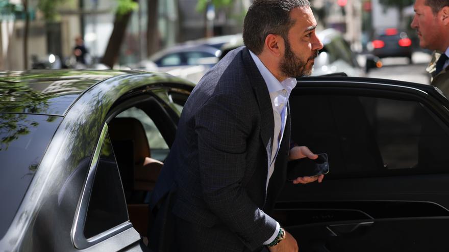 La UCO asegura que Aldama dirigía la trama de las mascarillas con Ábalos como pieza clave: "El que paga, manda"