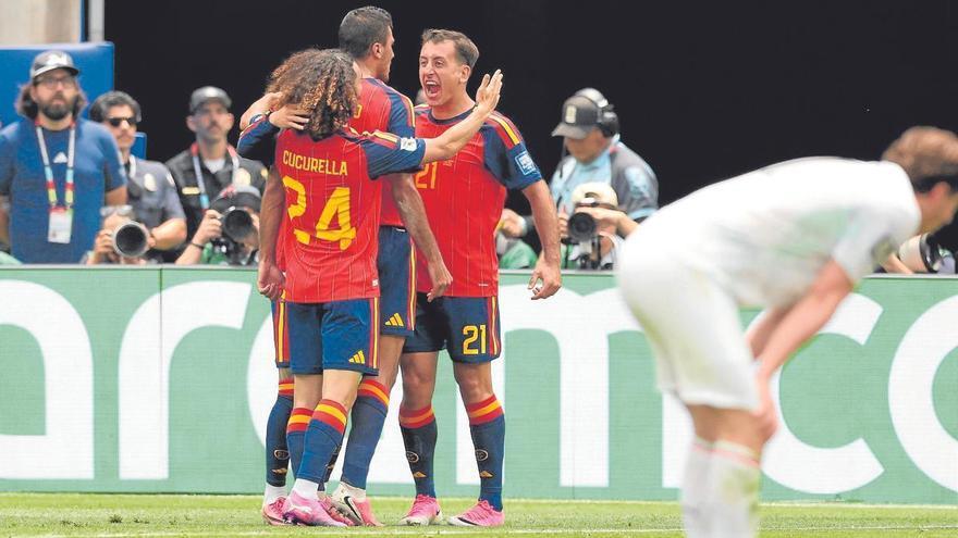 España sube el nivel y gana con cierta holgura