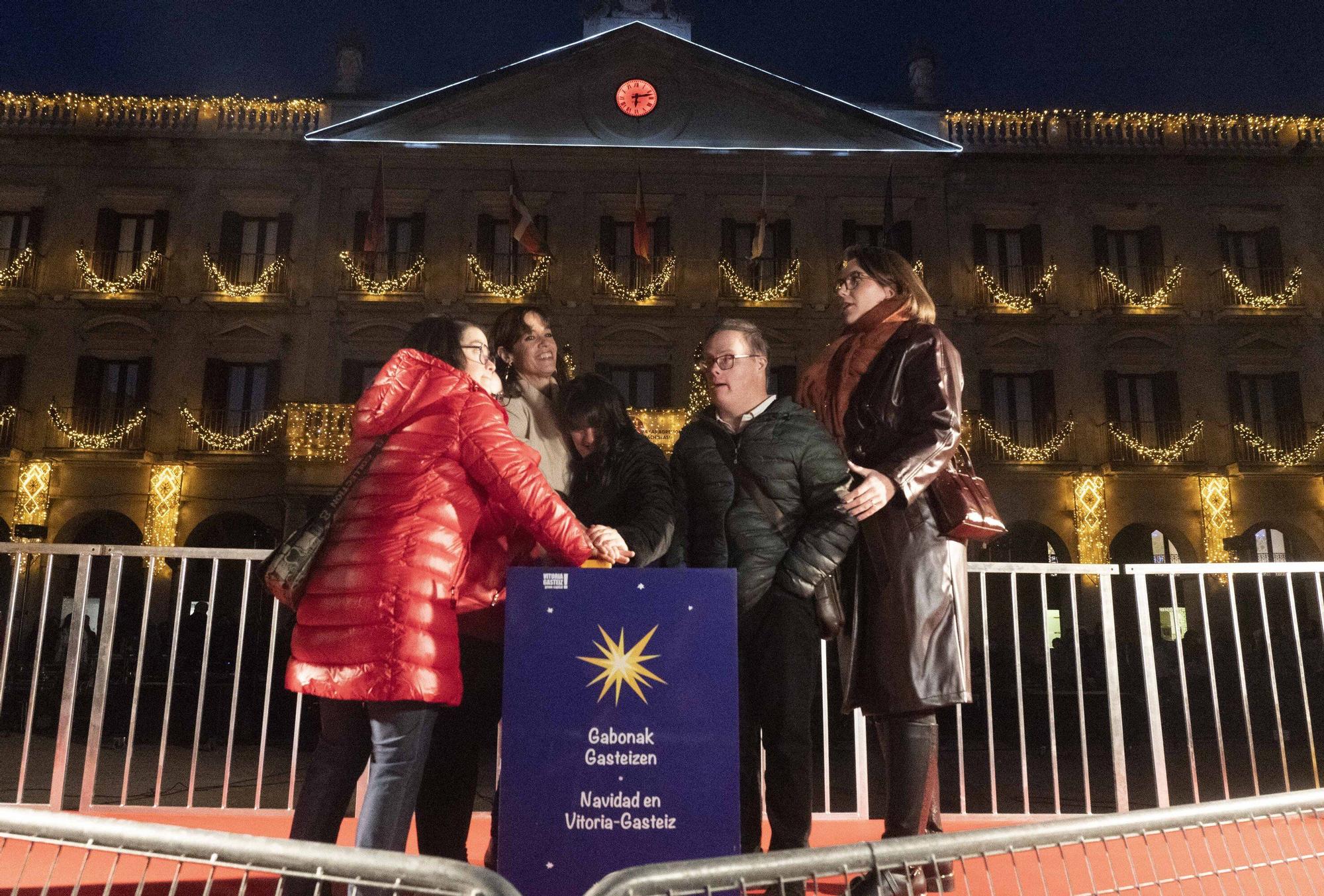 En imágenes:  Vitoria enciende su Navidad