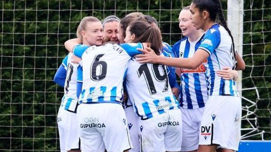 Las jugadoras realistas celebran el gol del triunfo.