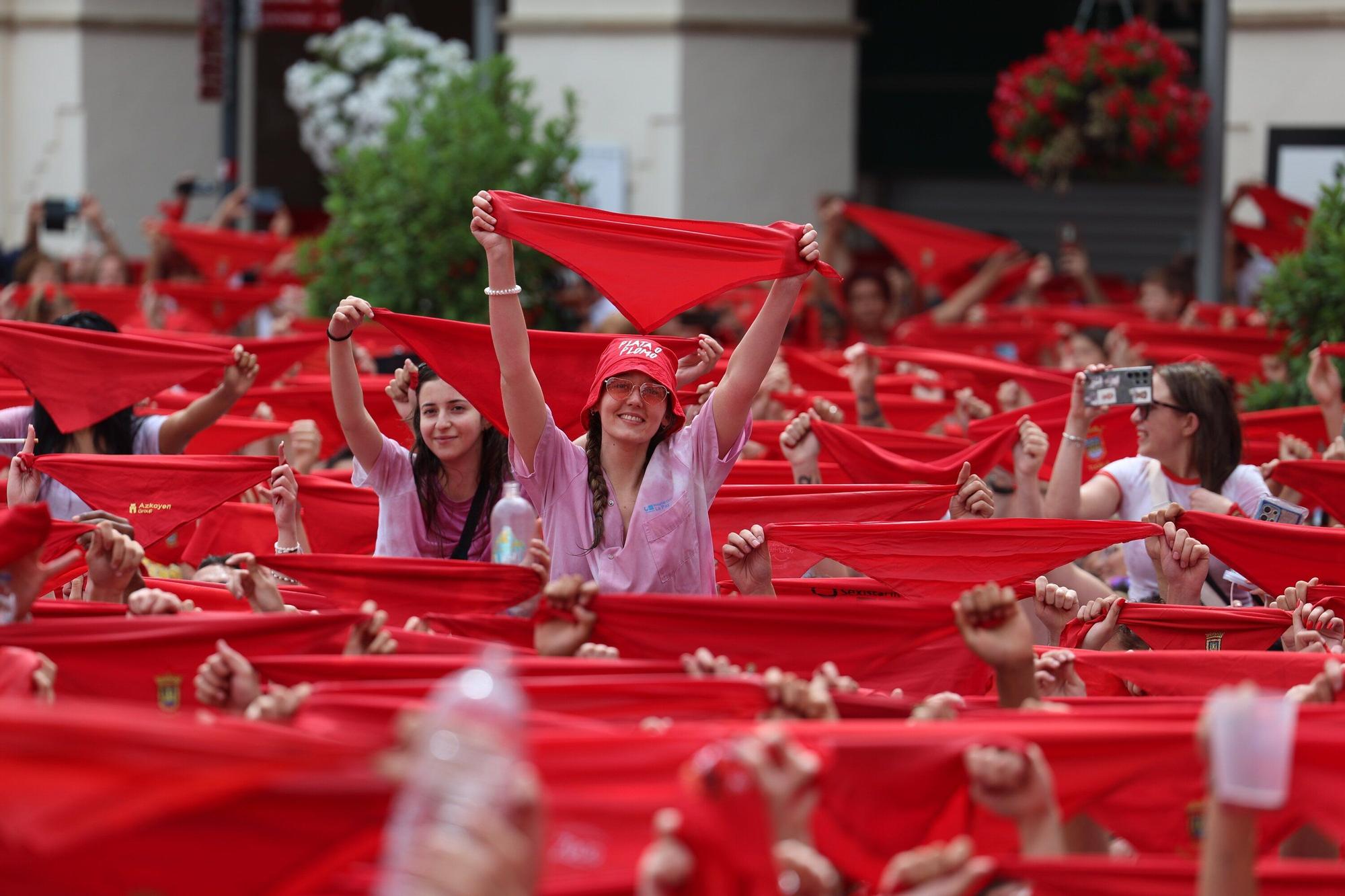 Fotos del cohete de las fiestas de Tudela 2025