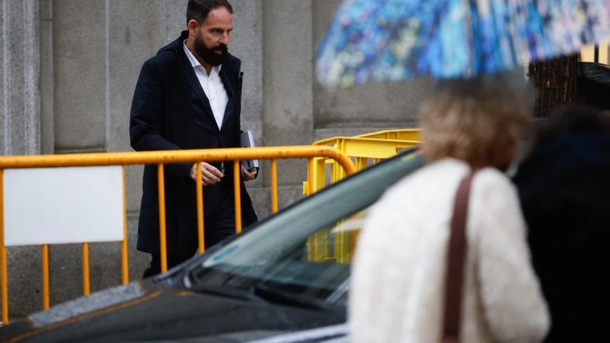 El exgerente y una trabajadora del PSOE dicen que los pagos a Organización iban a Koldo sin mayores comprobaciones