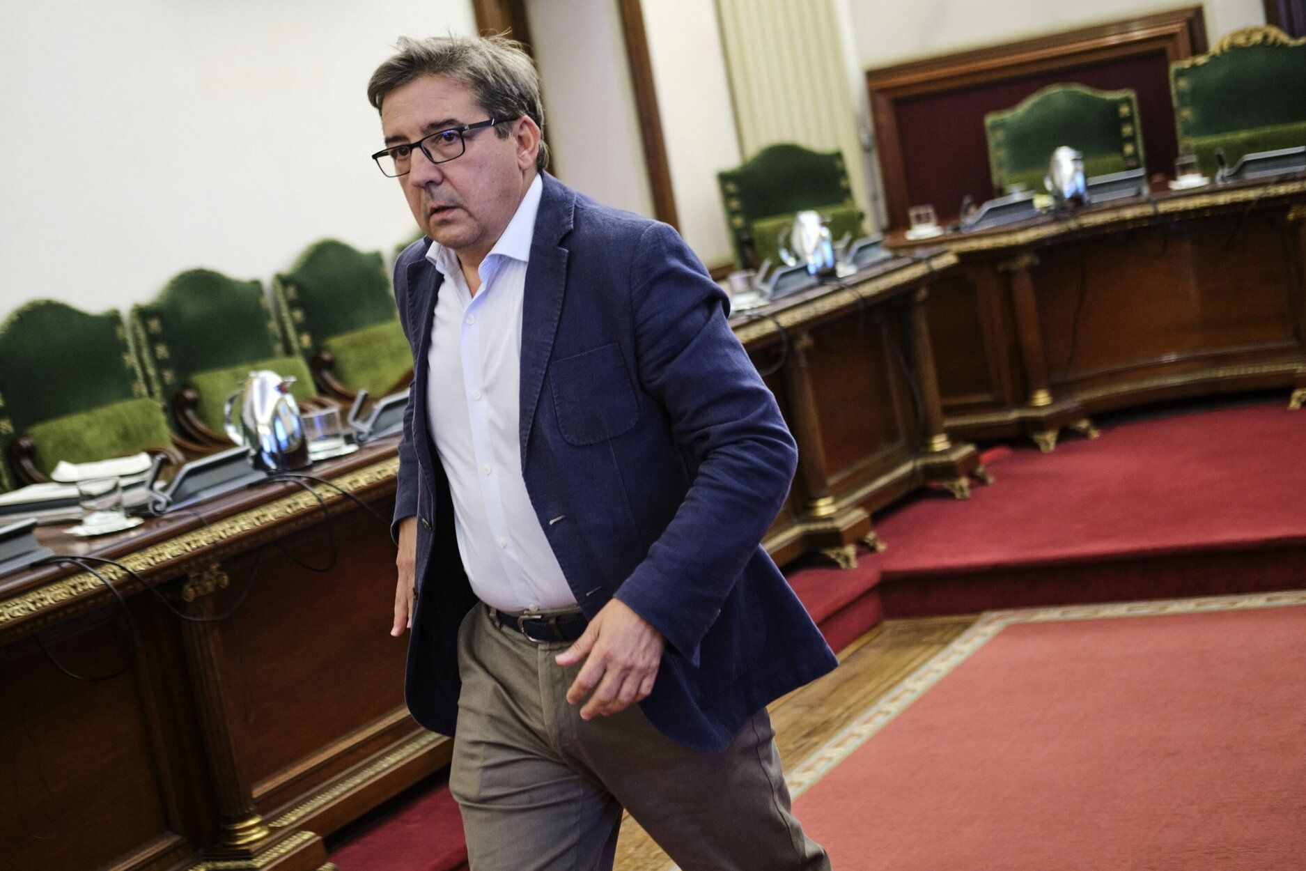 Fotos del pleno del Ayuntamiento de Pamplona (02/10/2025)