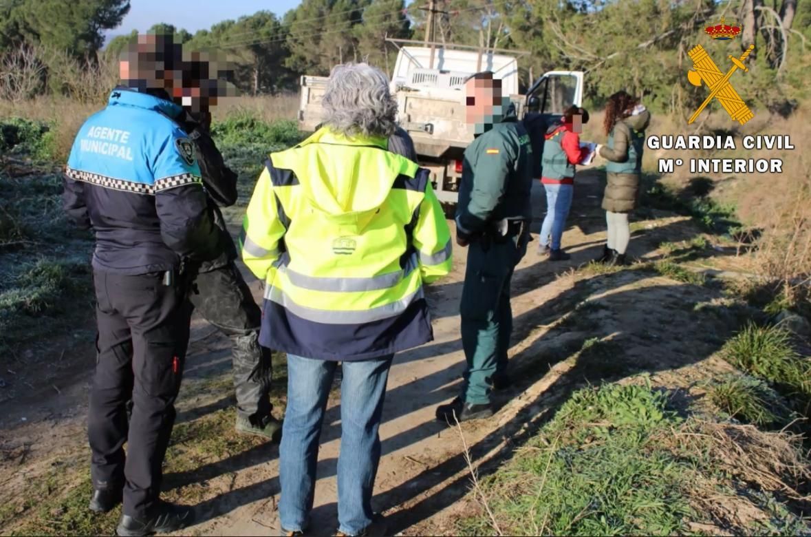 Maltrato animal en Nafarroa: un perro muerto y otros 23 en condiciones deplorables