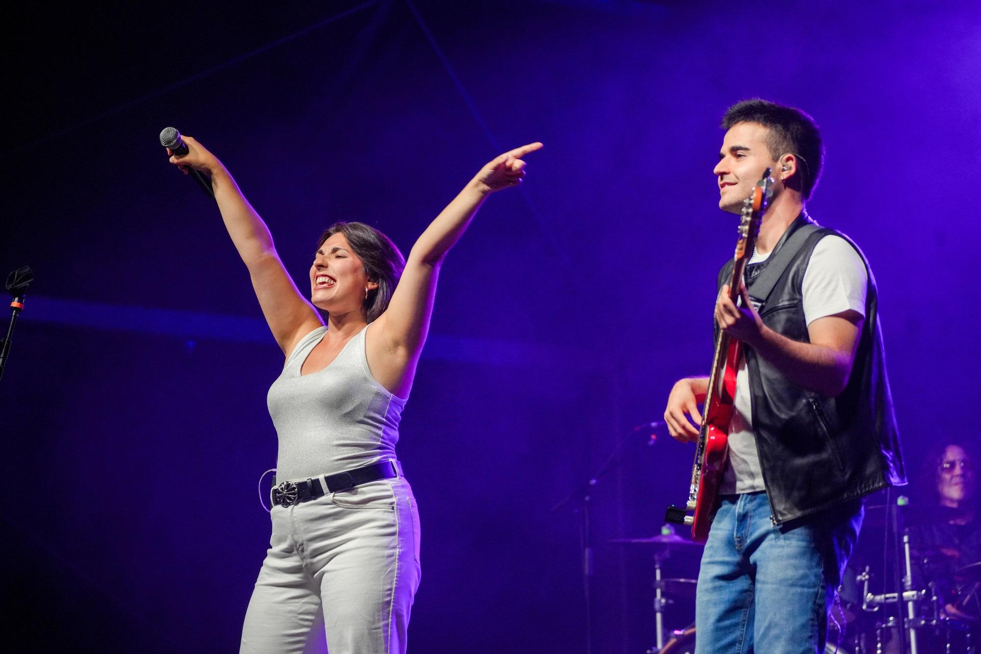 En imágenes: música y más música para despedir La Blanca