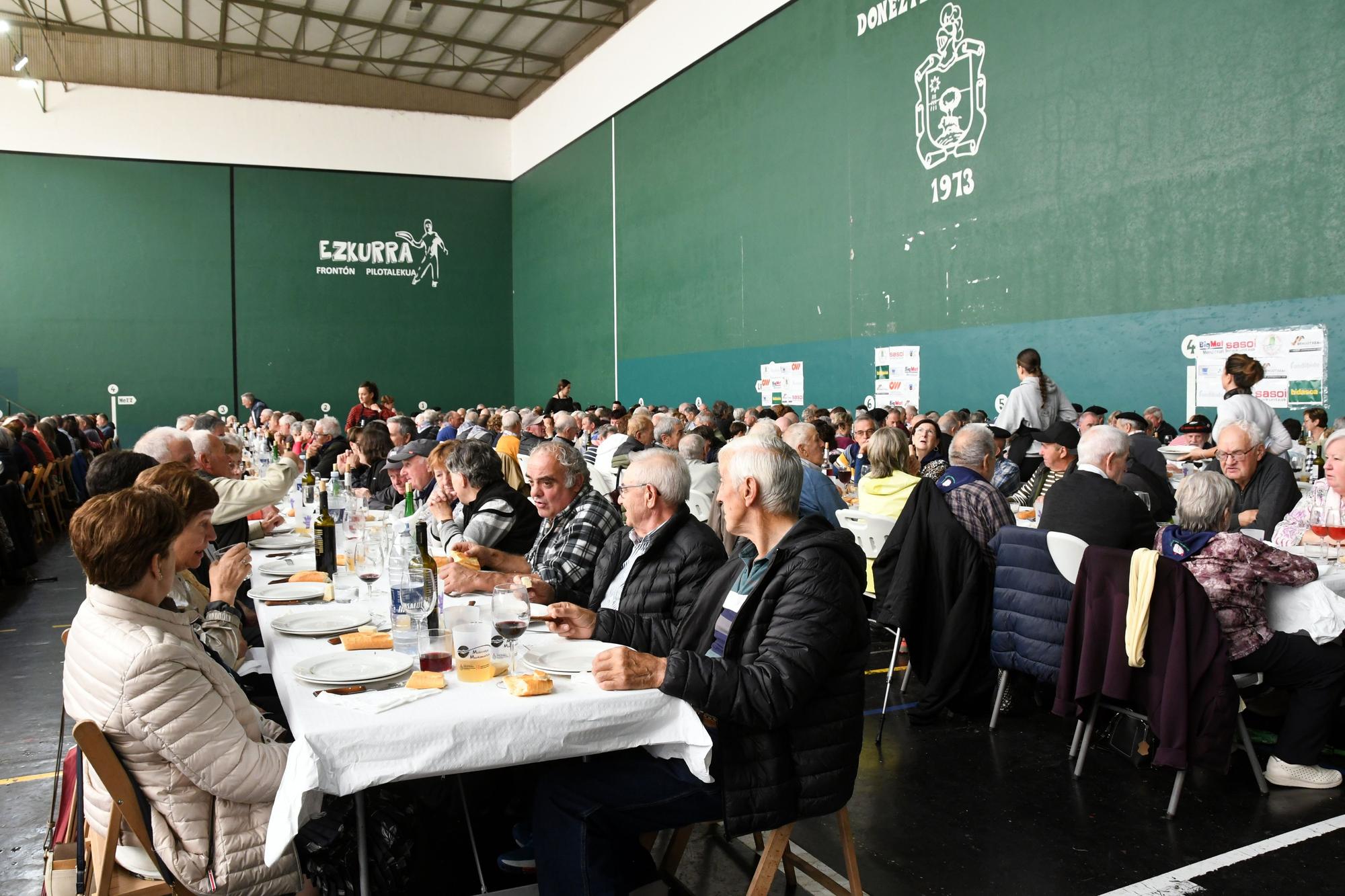 Doneztebe acoge la fiesta de Euskal Arzainak Ameriketan