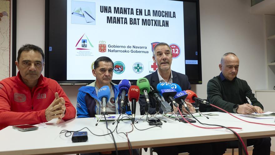 'Una manta en la mochila', campaña para sensibilizar sobre los riesgos del montañismo