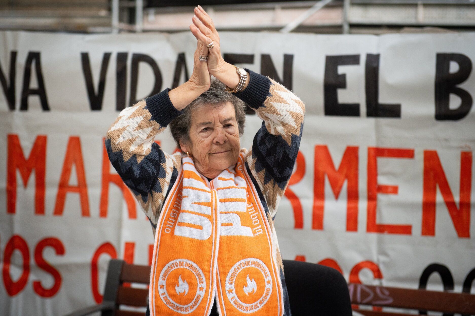 Mari Carmen, de 87 años, logra frenar su desahucio