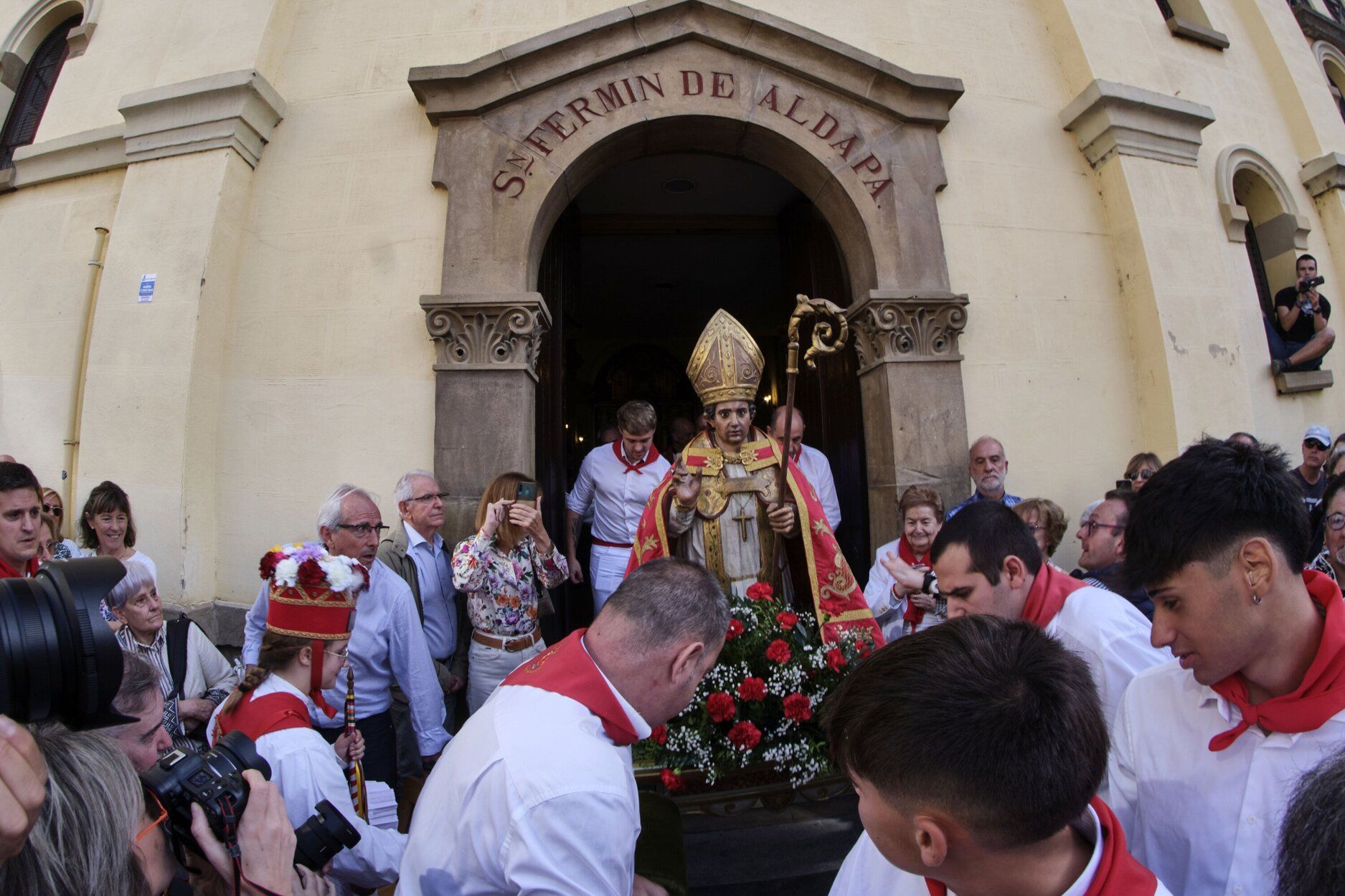 Fotos de la procesión de San Fermín Txikito