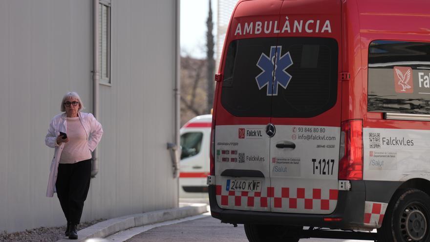 Un menor, en estado grave tras ser apuñalado en una agresión grupal en Barcelona