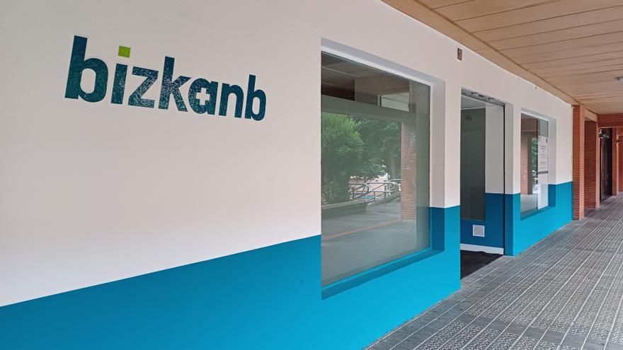 Muskiz traslada a Las Acacias su sede de ambulancias
