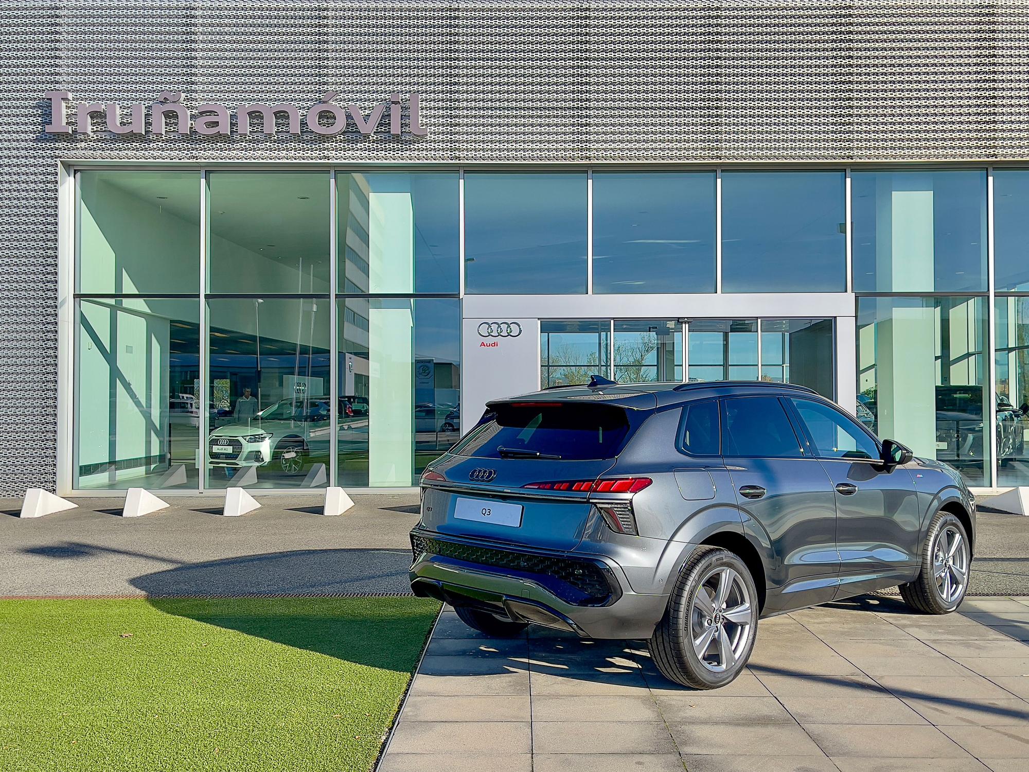 Audi-Q3-SUV e-hybrid, en Iruñamovil