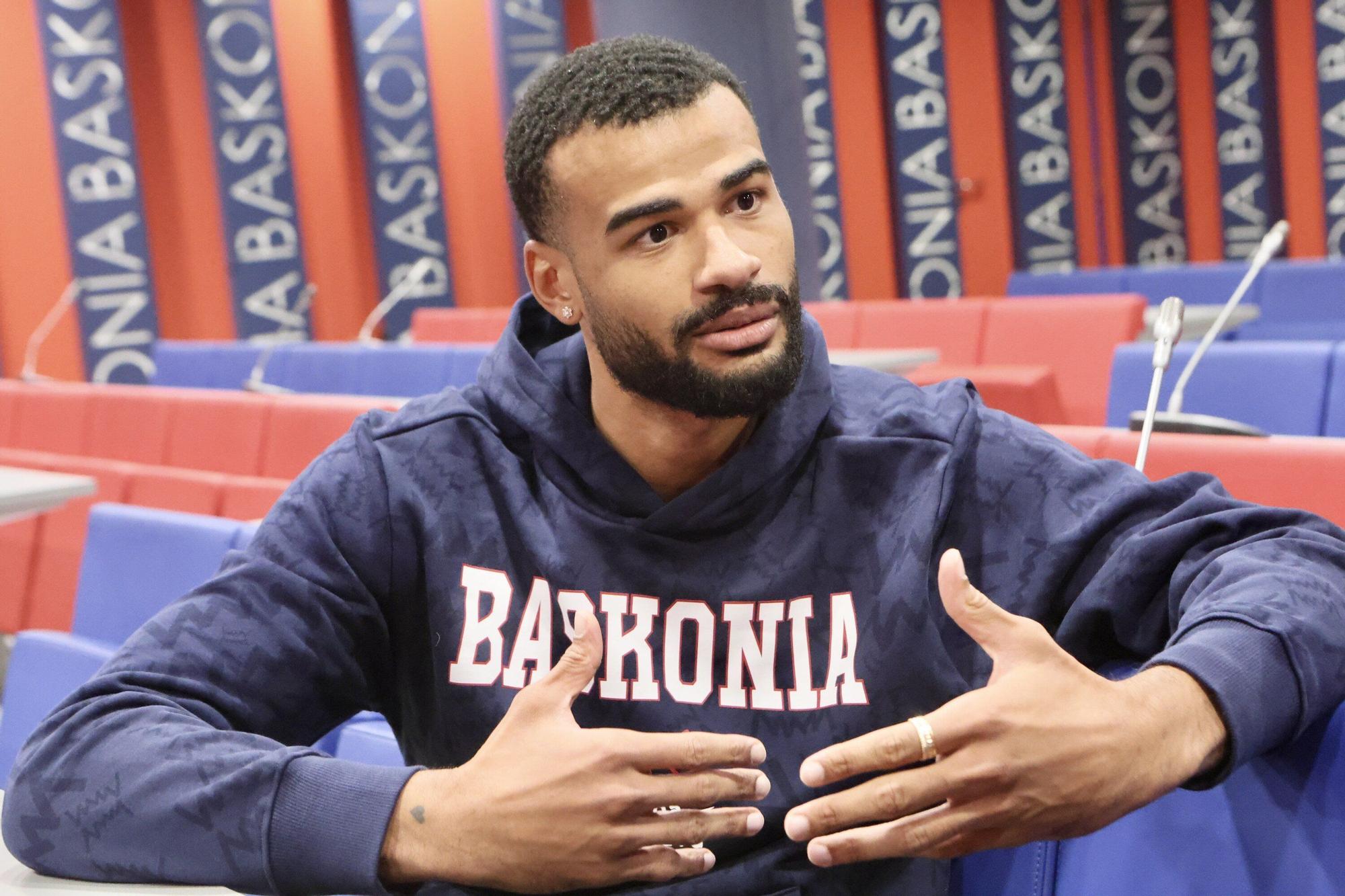 Timothé Luwawu-Cabarrot posa durante la entrevista para DNA