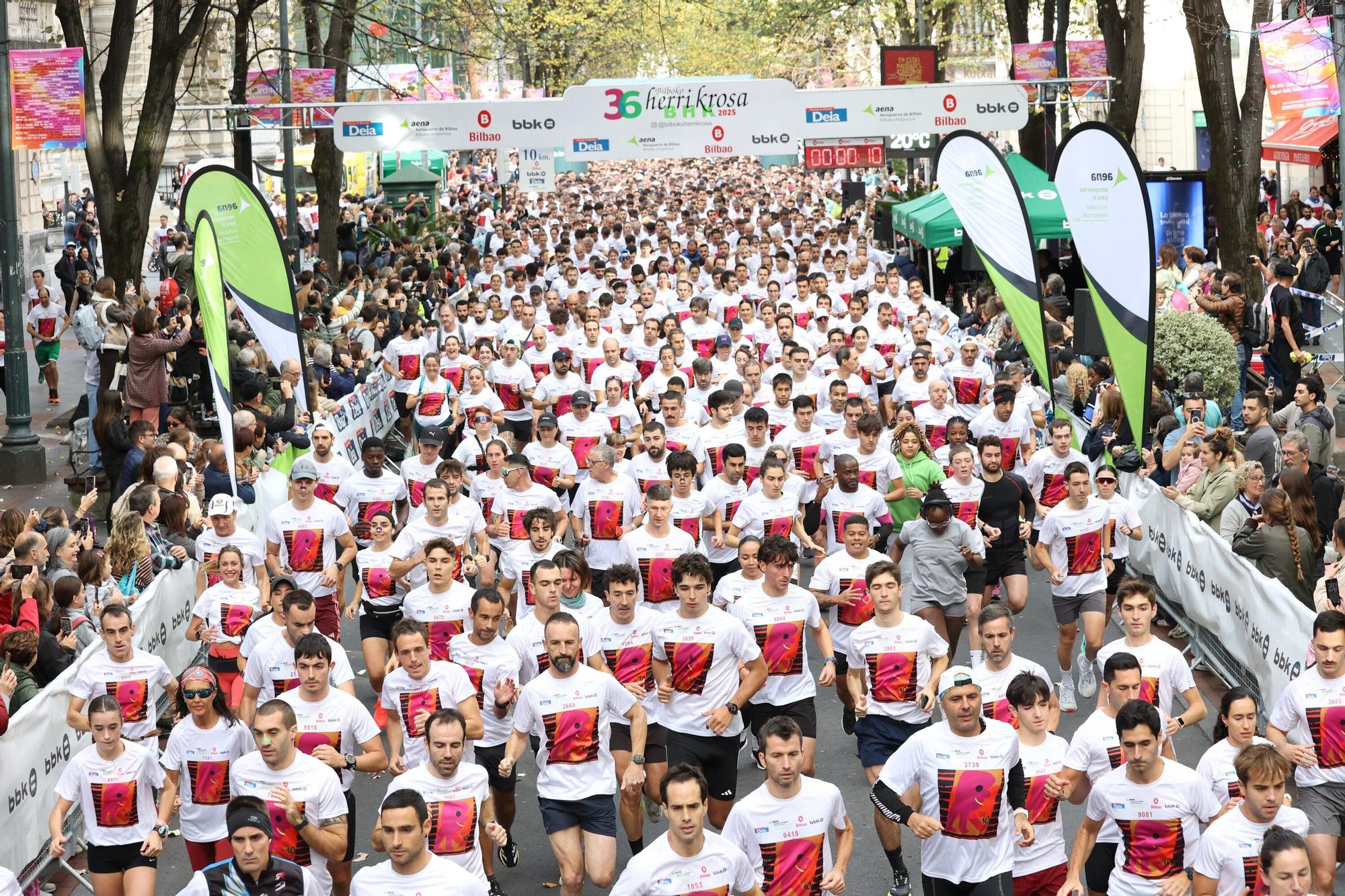 En imágenes: la Herri Krosa calienta motores en Bilbao