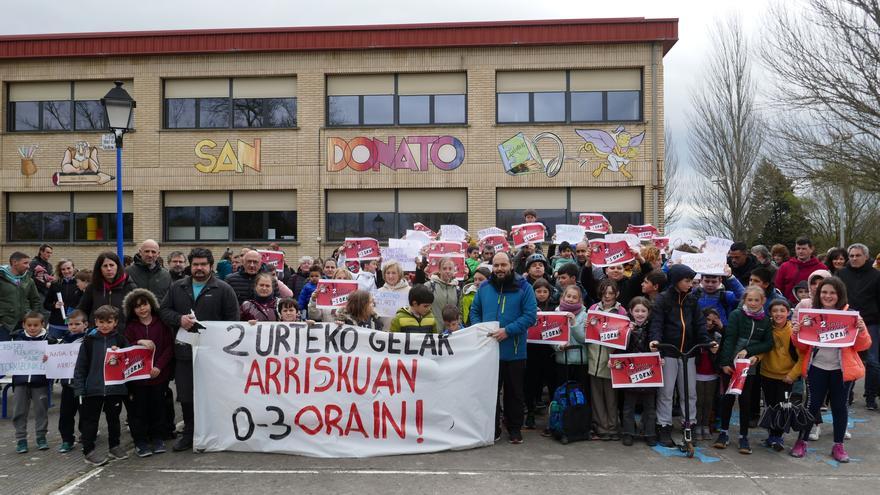 El Defensor del Pueblo sugiere a Educación que analice las necesidades educativas que hay en Sakana