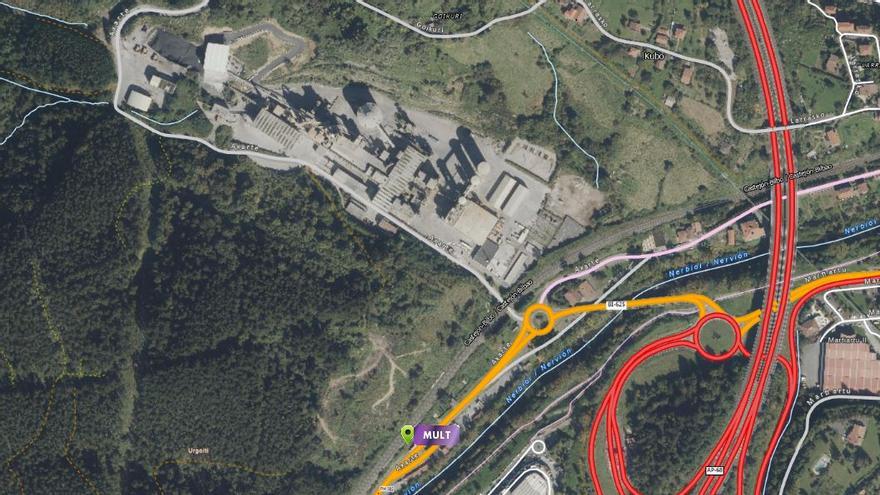 Cortan la BI-625 por un accidente de tráfico a la altura de Arrigorriaga