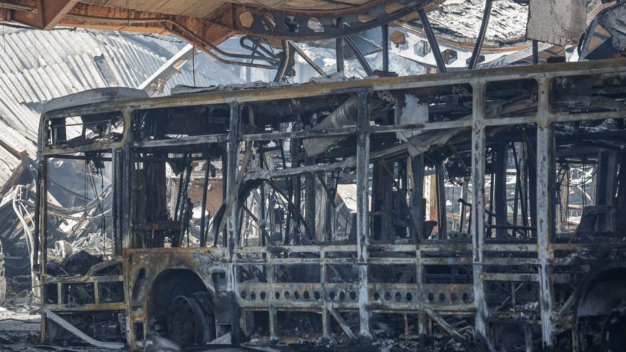Comienza este martes en Burgos la investigación sobre el incendio de 39 autobuses urbanos