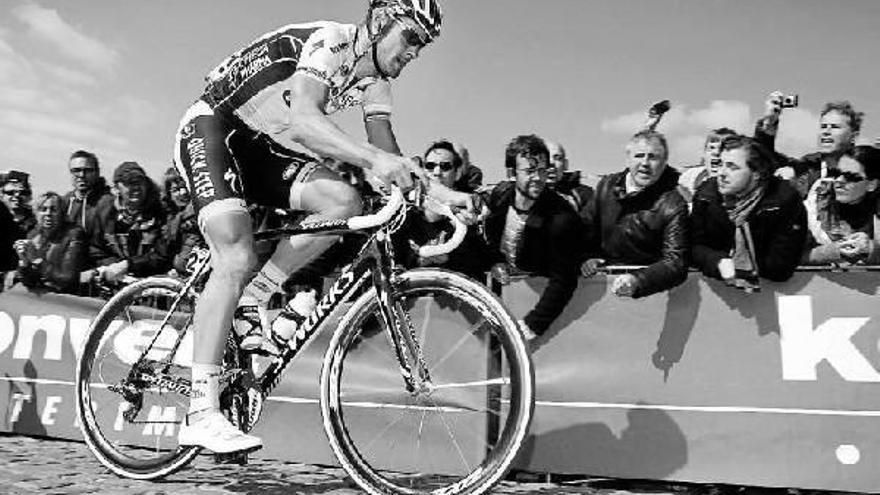 Boonen, por milímetros
