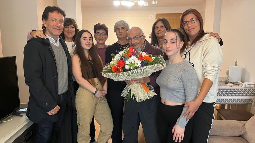 El basauritarra Teodoro Jiménez cumple 100 años