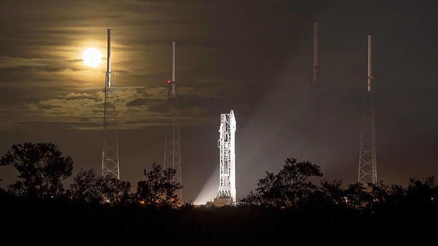 La NASA lanza con éxito la misión MAVEN, que buscará las razones por las que Marte se secó