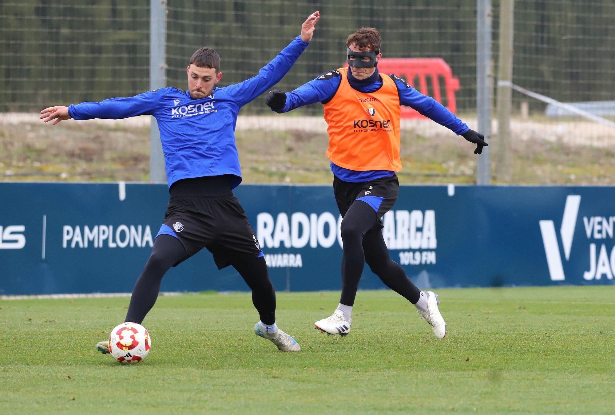 El primer entrenamiento de Osasuna de 2025