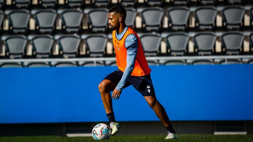 Yangel Herrera se incorpora a la dinámica de grupo