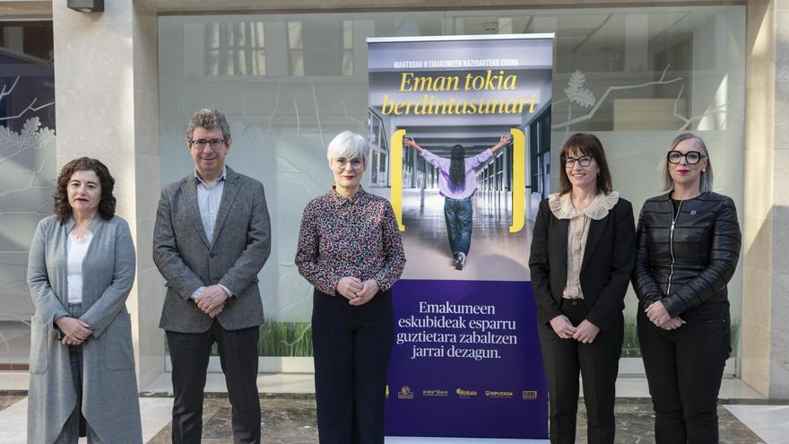 Las instituciones vascas denuncian los discursos antifeministas ante el 8-M