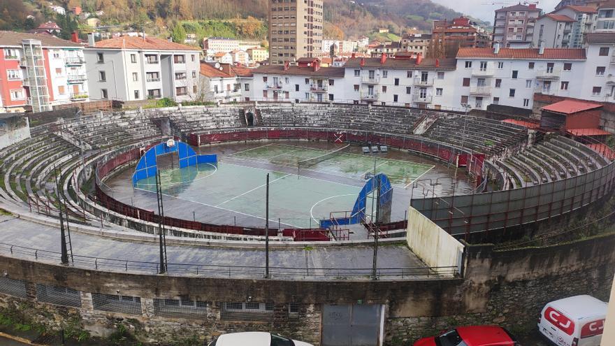 Los vecinos de Eibar decidirán el destino del espacio que ahora ocupa la plaza de toros