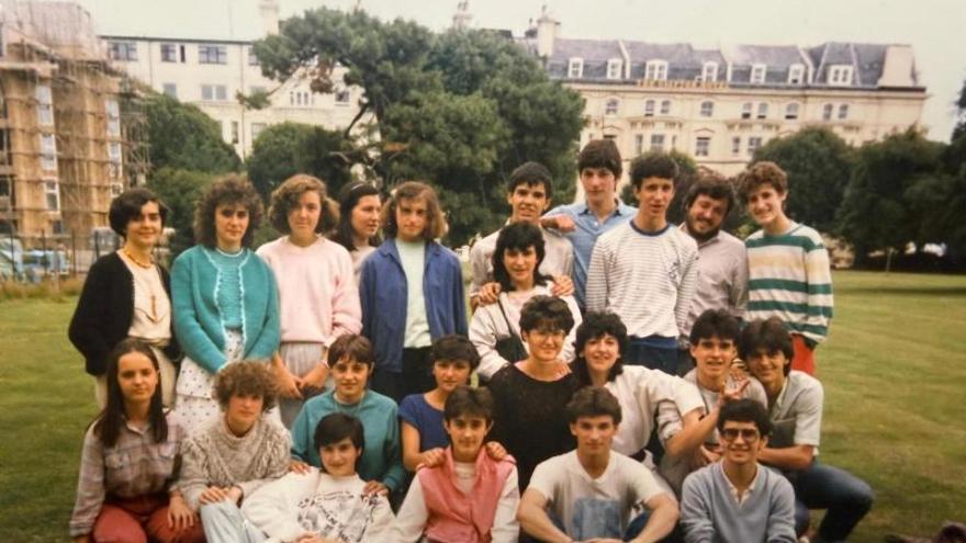 Profesoras y alumnos, en un viaje a Inglaterra.