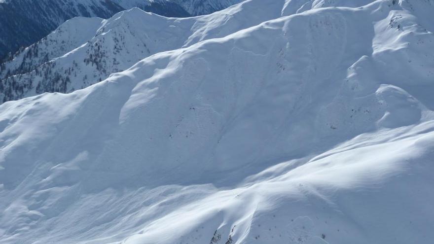Tres alpinistas muertos tras una avalancha en Grecia