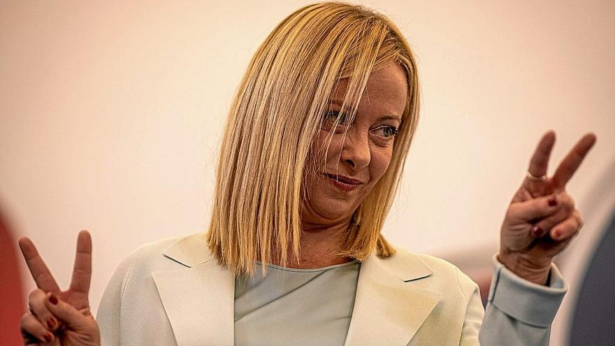 Giorgia Meloni se convertirá en la primera mujer en presidir el Gobierno italiano.