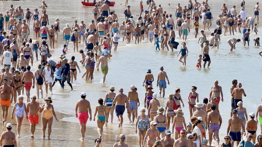 El error que cometes en la playa y puede costarte una infección