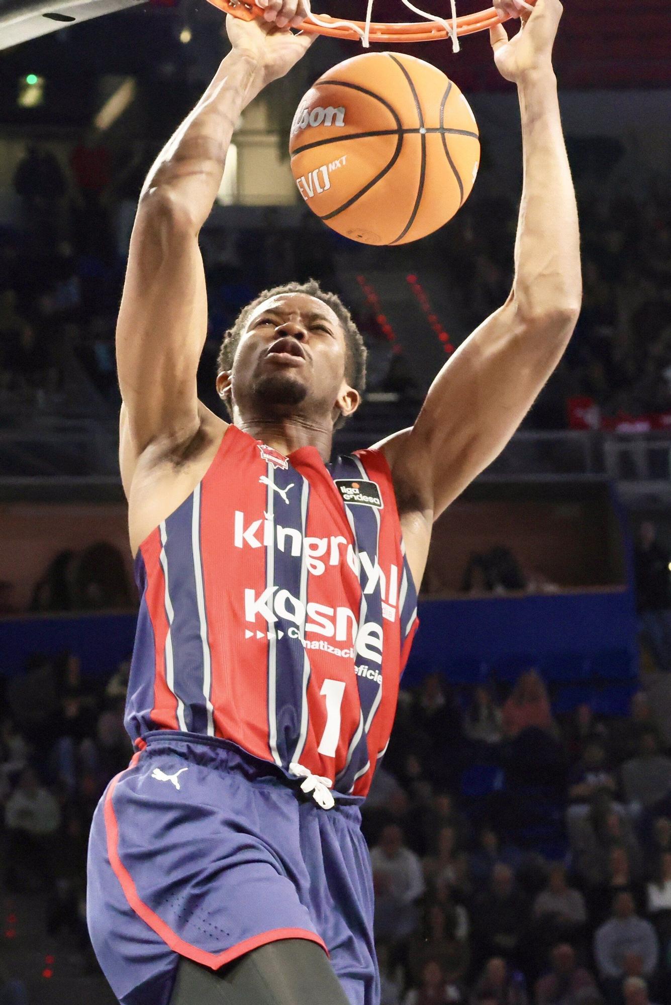 En imágenes: Ambientazo en el Buesa Arena