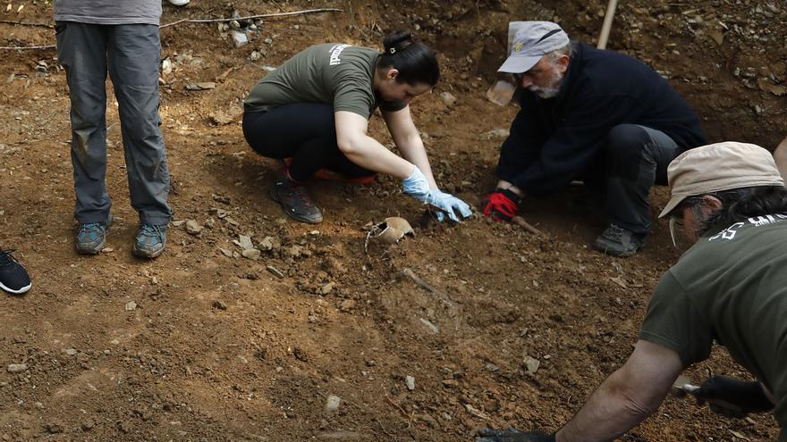 Identificados dos presos fugados de San Cristóbal asesinados tras la fuga de 1938