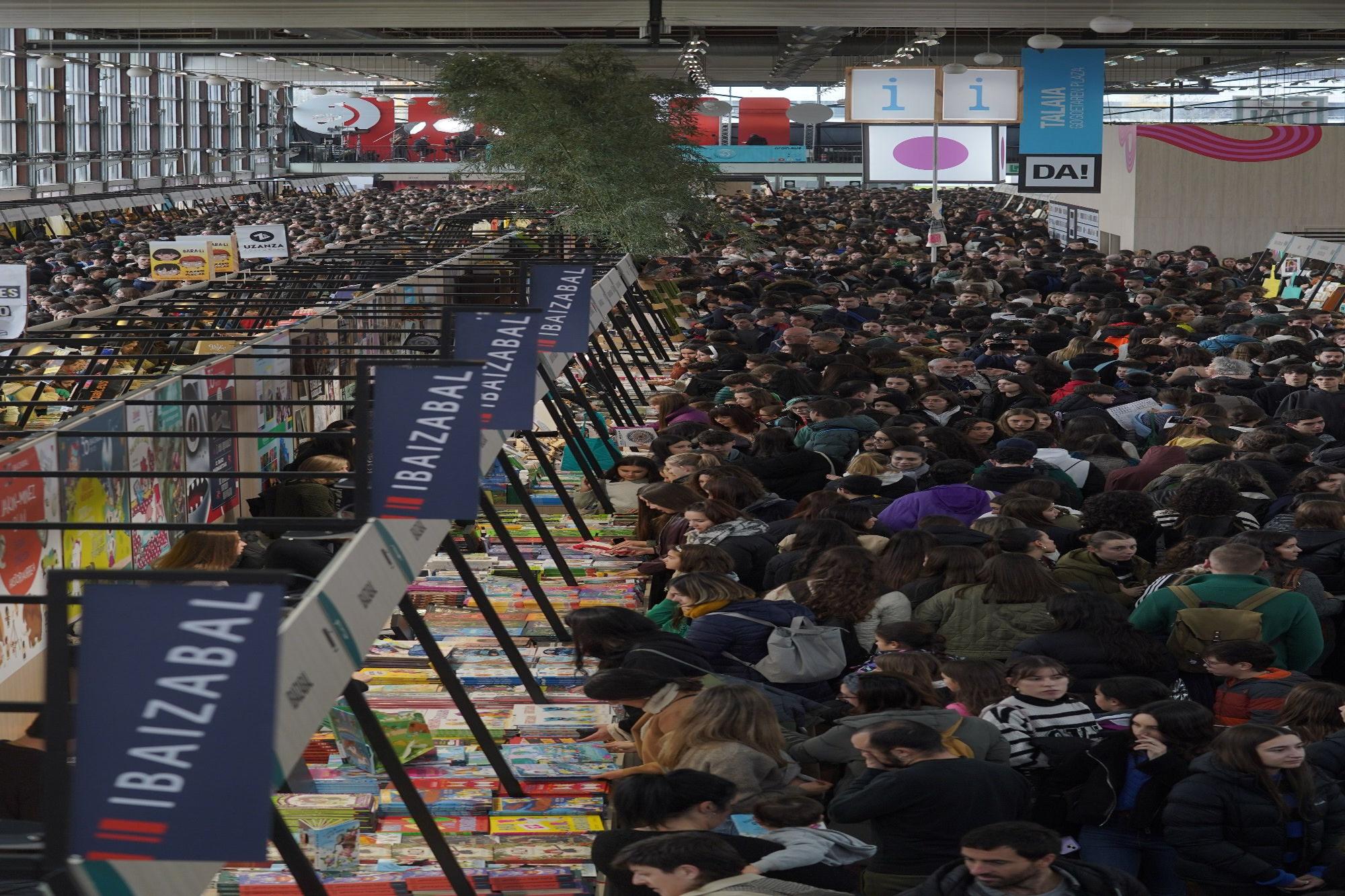 Durangoko Azoka: abre la cita cultural más importante con el Ikasle Eguna