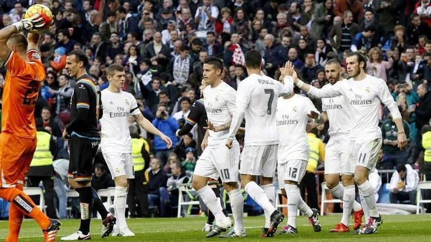 El Real Madrid golea al Rayo Vallecano