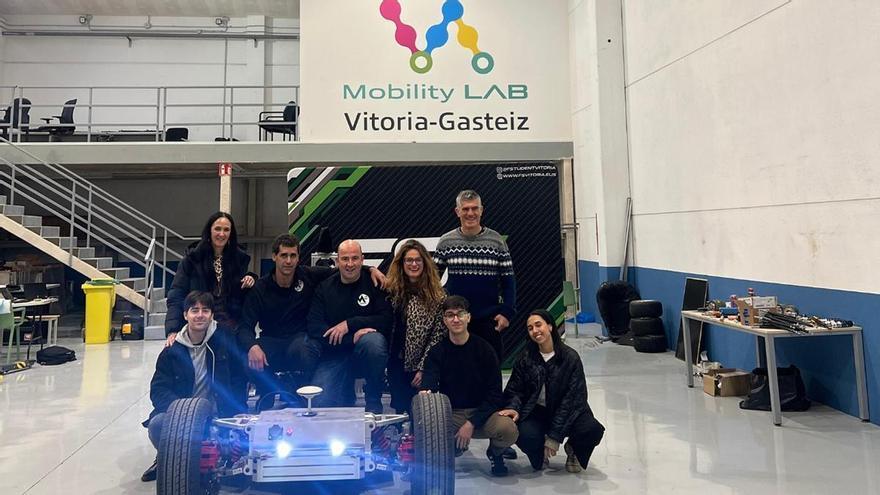 Mendizabala revoluciona la FP alavesa con una plataforma de coche sin conductor
