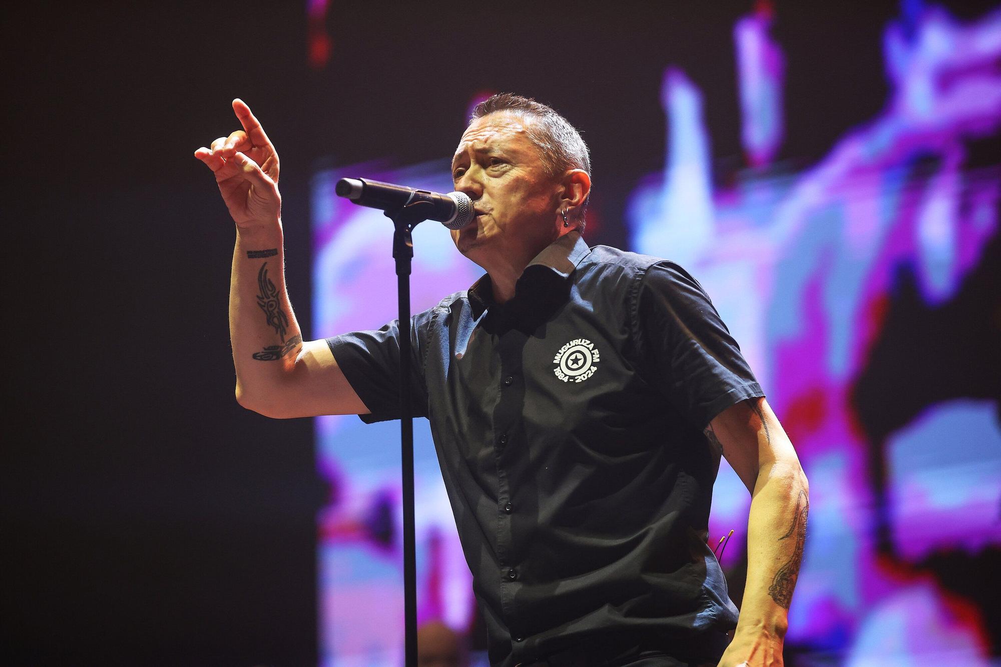 Fotos del concierto de Fermin Muguruza en el Navarra Arena (04/10/2025)