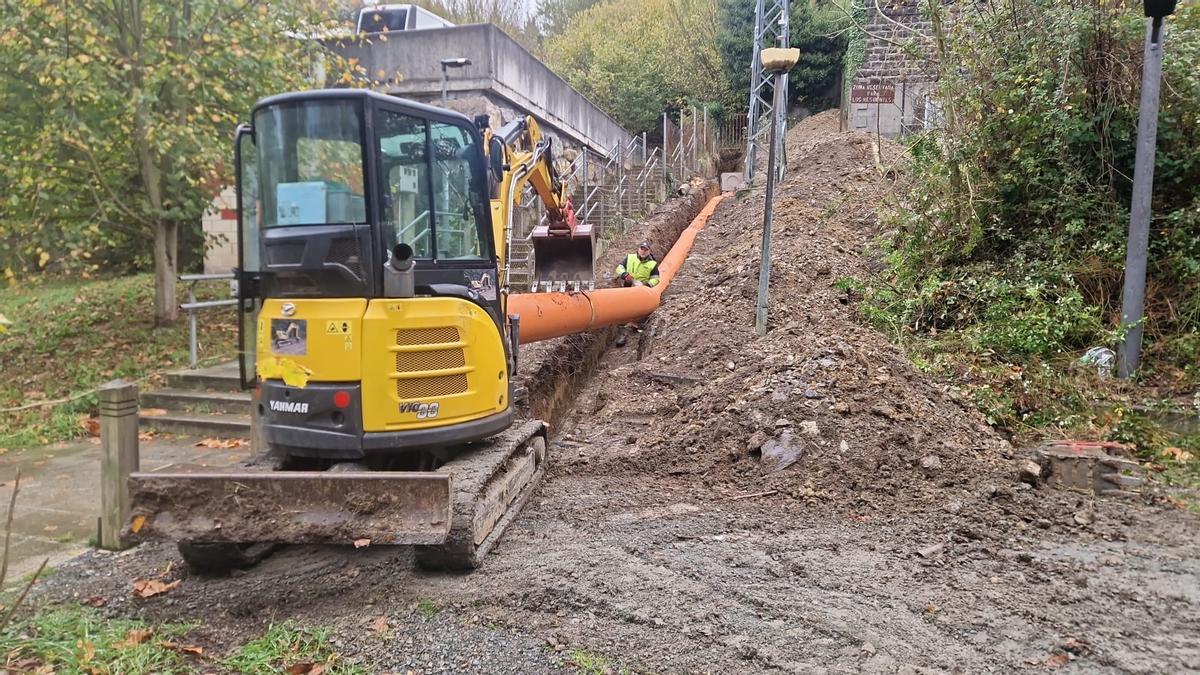 La instalación de las nuevas tuberías.